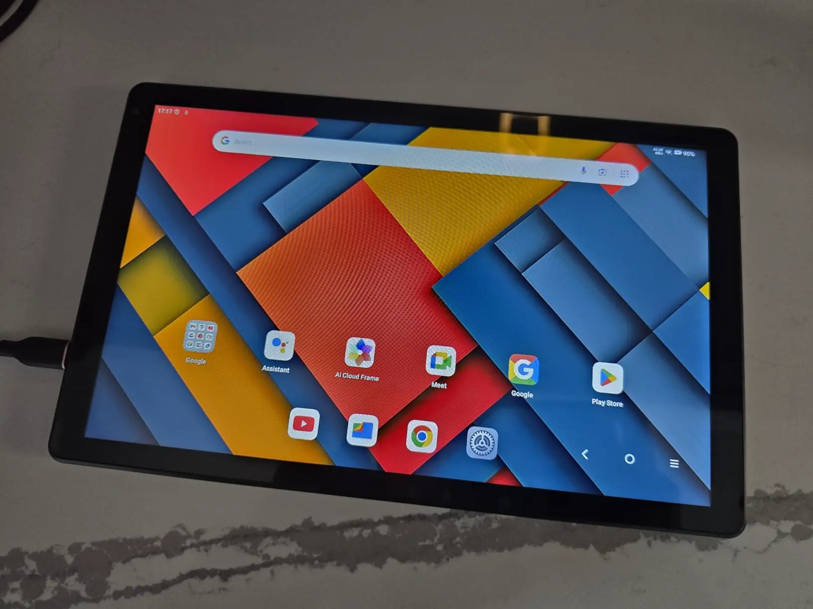 Tabletă Android cu husă și stylus, fotografie client 3